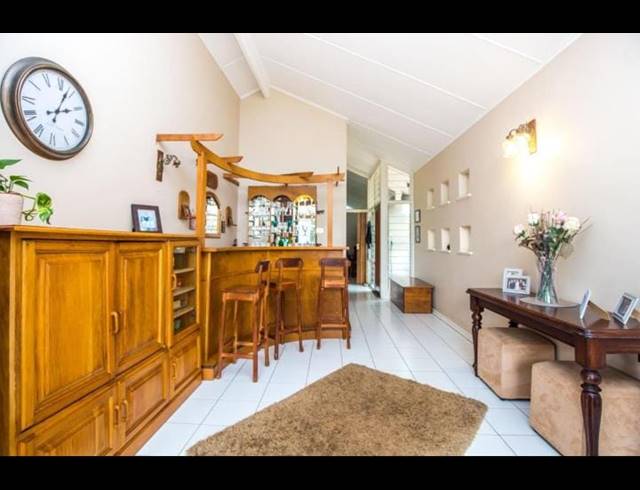 5 BEDROOM HOUSE FOR SALE IN GLENMORE